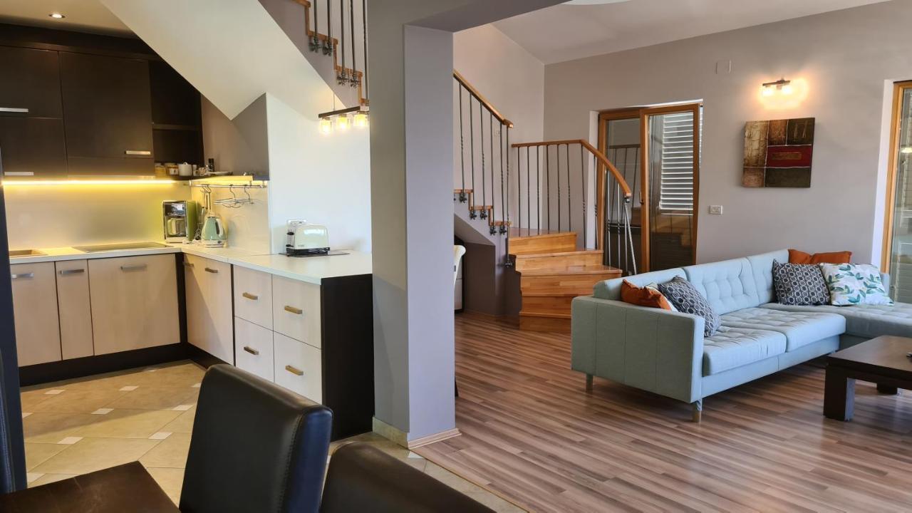 Villa Amalia Apartments مالينسكا المظهر الخارجي الصورة