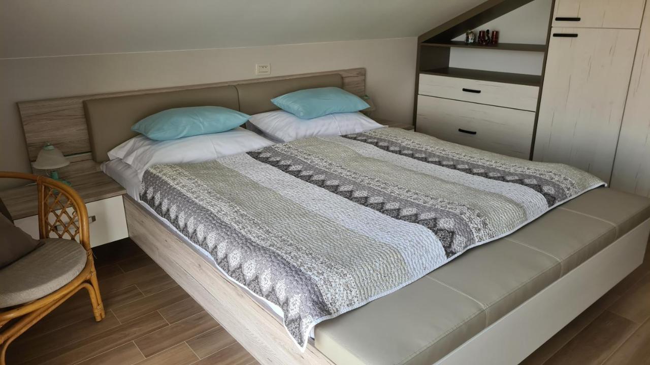 Villa Amalia Apartments مالينسكا المظهر الخارجي الصورة