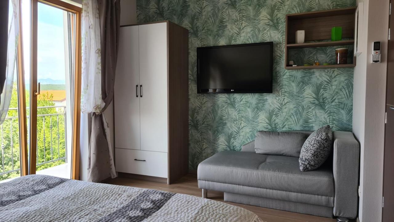 Villa Amalia Apartments مالينسكا المظهر الخارجي الصورة