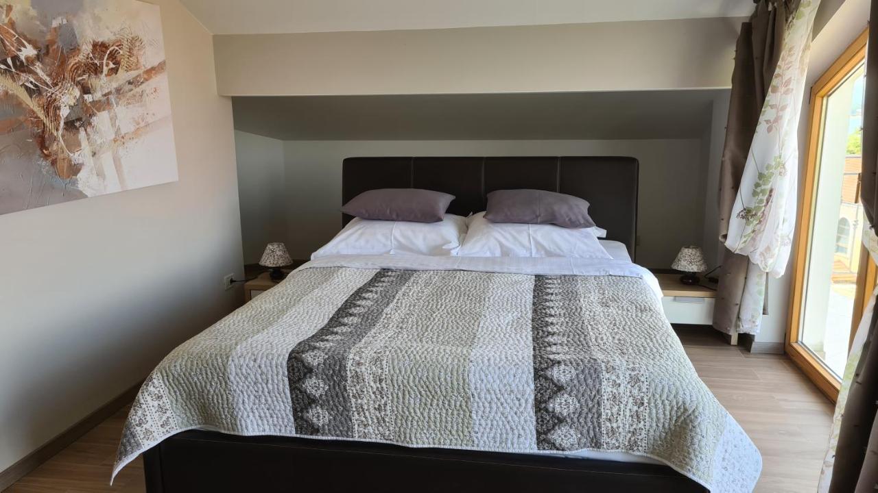 Villa Amalia Apartments مالينسكا المظهر الخارجي الصورة