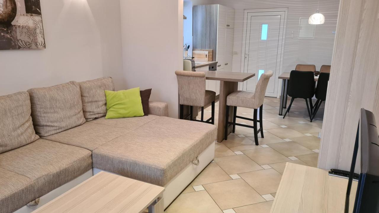 Villa Amalia Apartments مالينسكا المظهر الخارجي الصورة