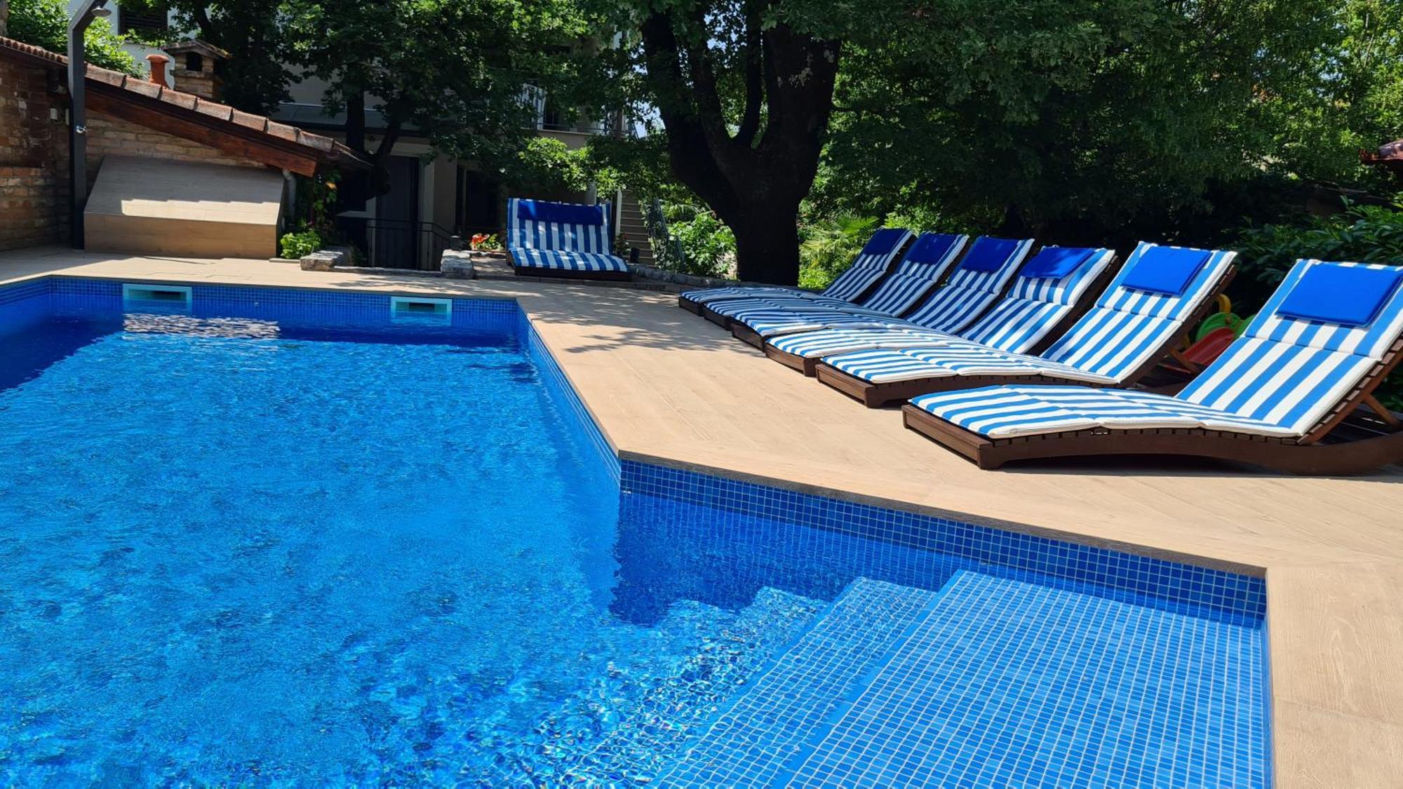 Villa Amalia Apartments مالينسكا المظهر الخارجي الصورة